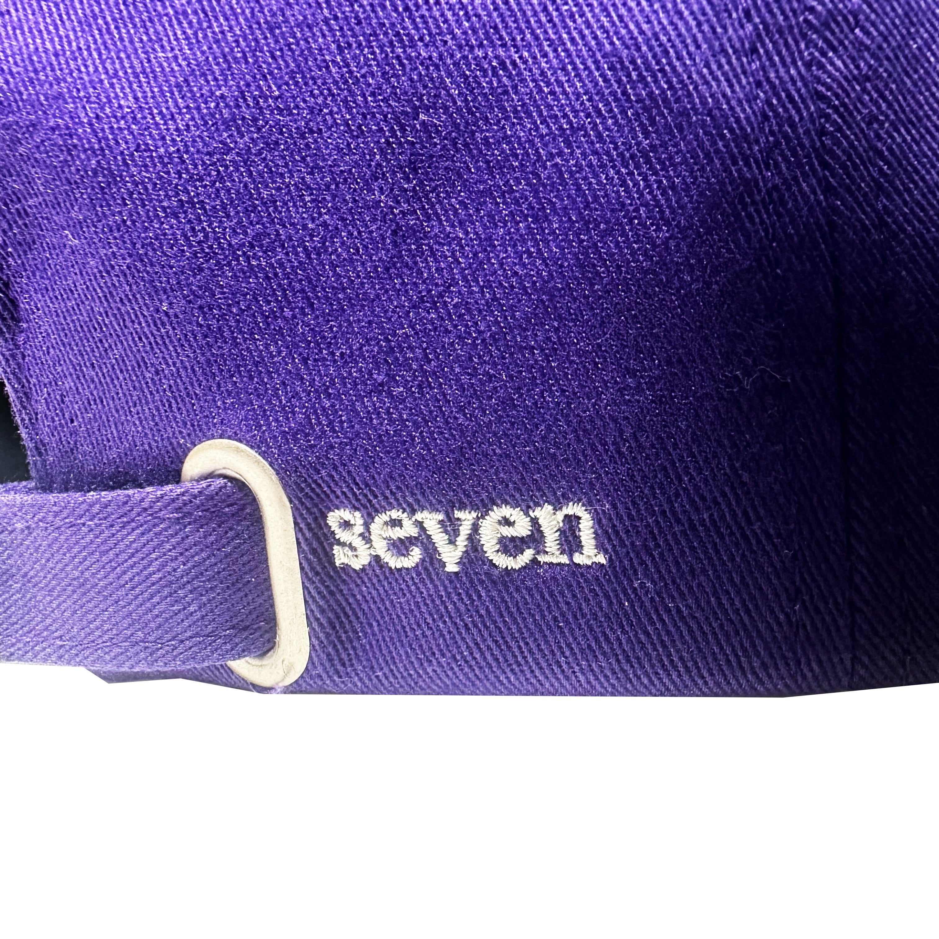 STUDIO SEVEN / DISCOVER EMB 6P CAP