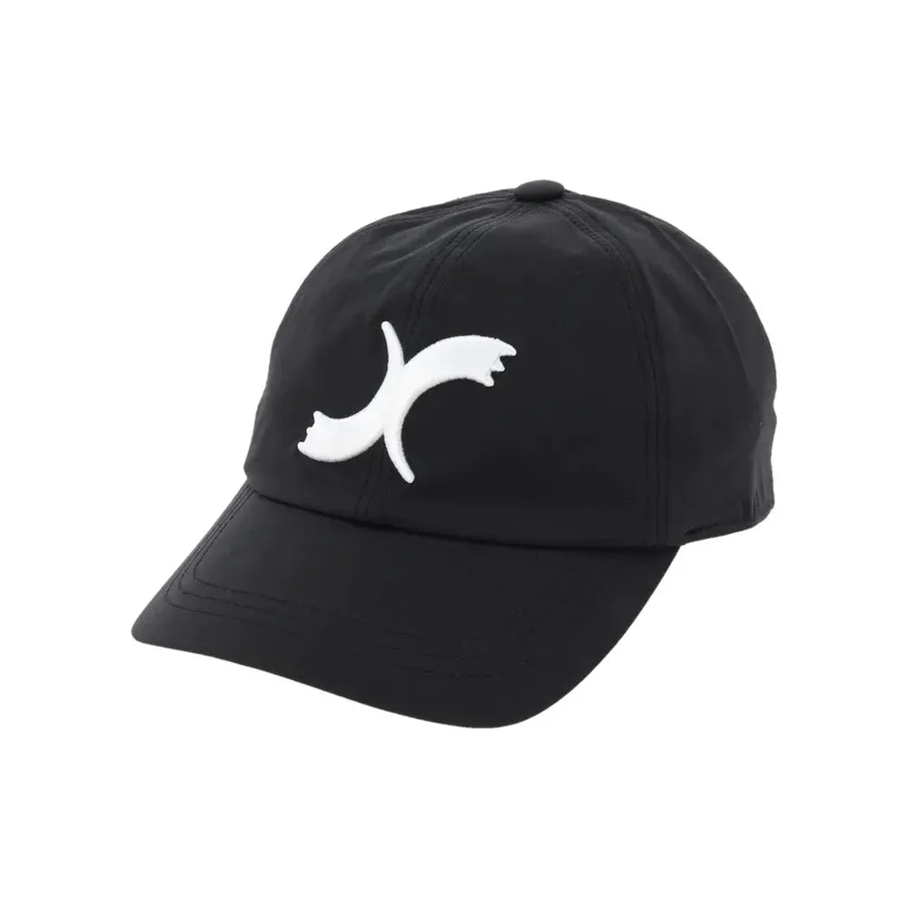 DEES の Emblem Logo Cap White