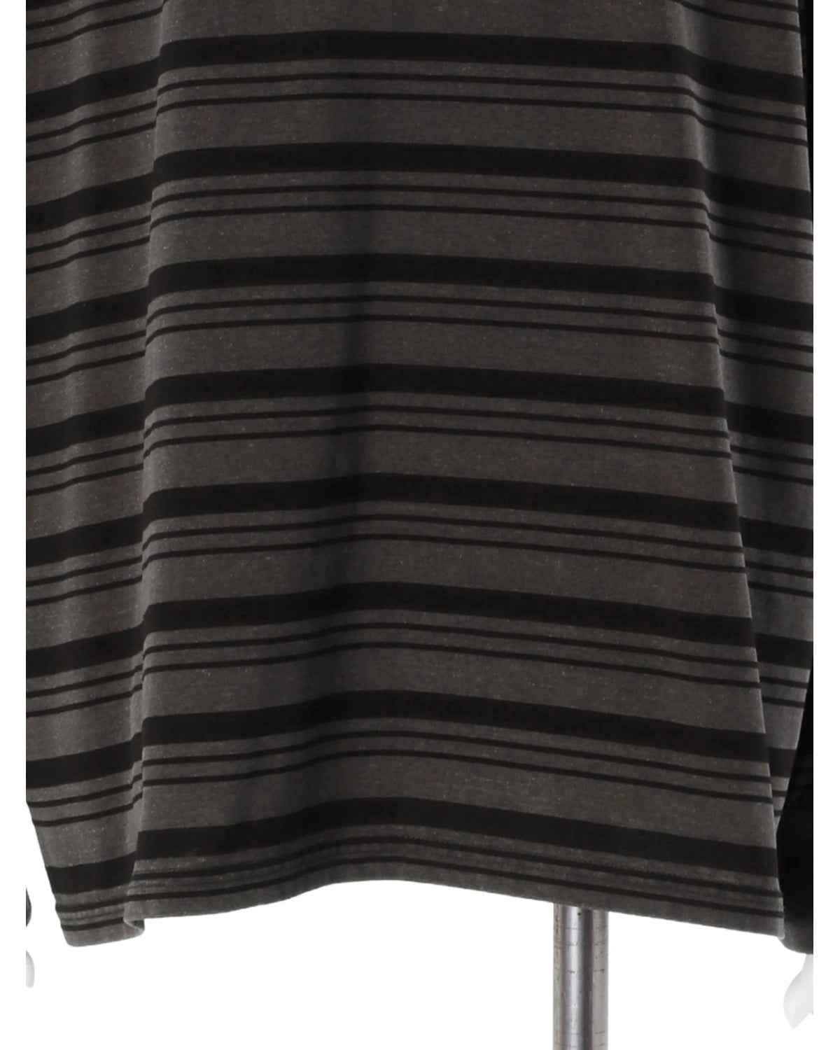 UN3D. / HOOP LONG T (522652708201)