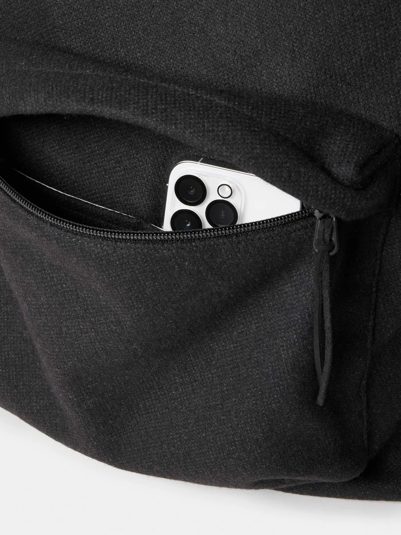 texnh / CLASSIC DAYPACK L (B15-00423-F)