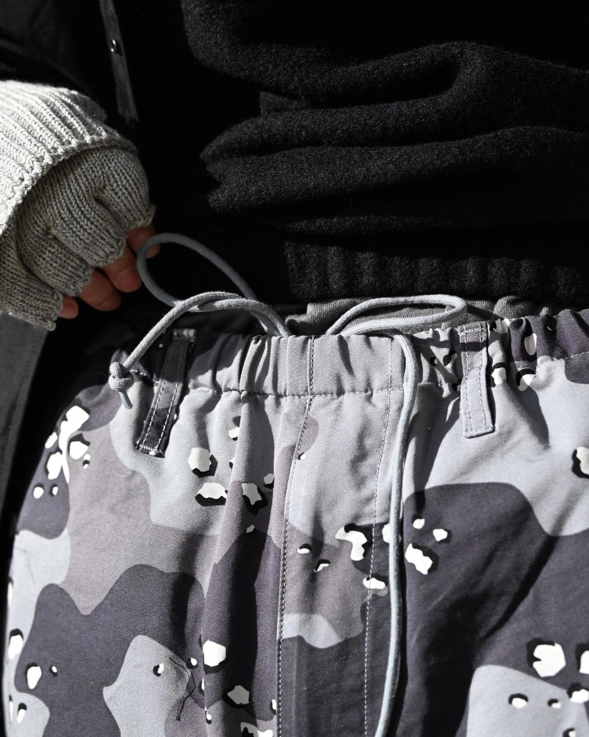 COOTIE PRODUCTIONS® / Camouflage Utility Wide Easy Pants (CTE-25A119)