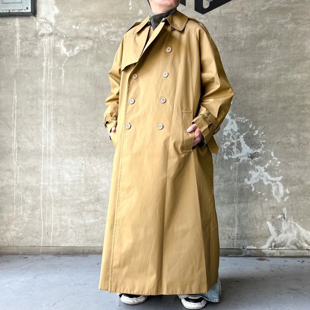 VETEMENTS / OVERSIZED TRENCHCOAT (UE64CO800C)