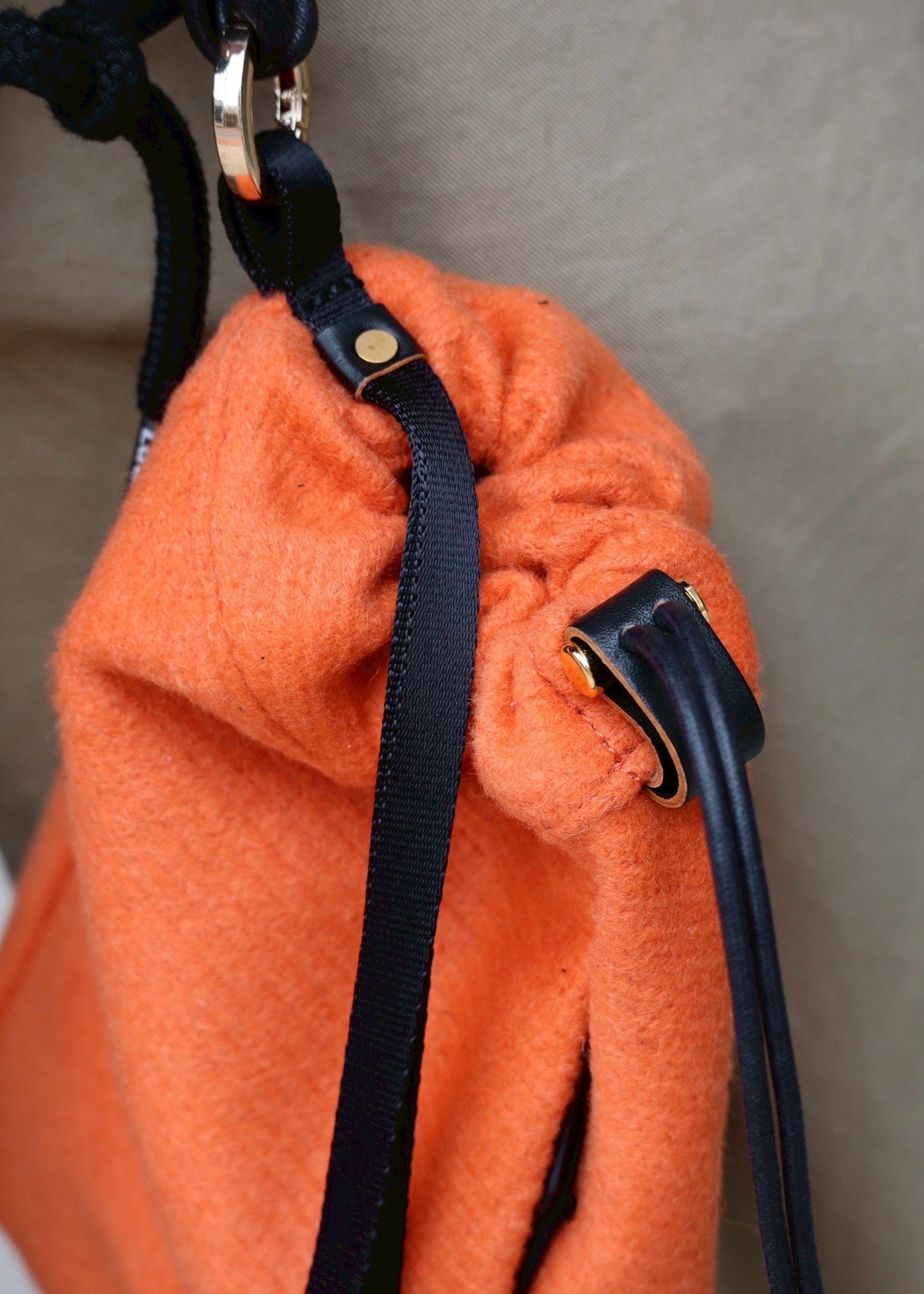 texnh / DRAWSTRING POUCH M / WOOL (B13-01125)