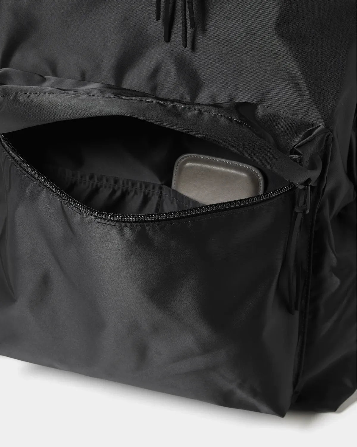 texnh / CLASSIC DAYPACK L / 66NY (B03-01023-F)
