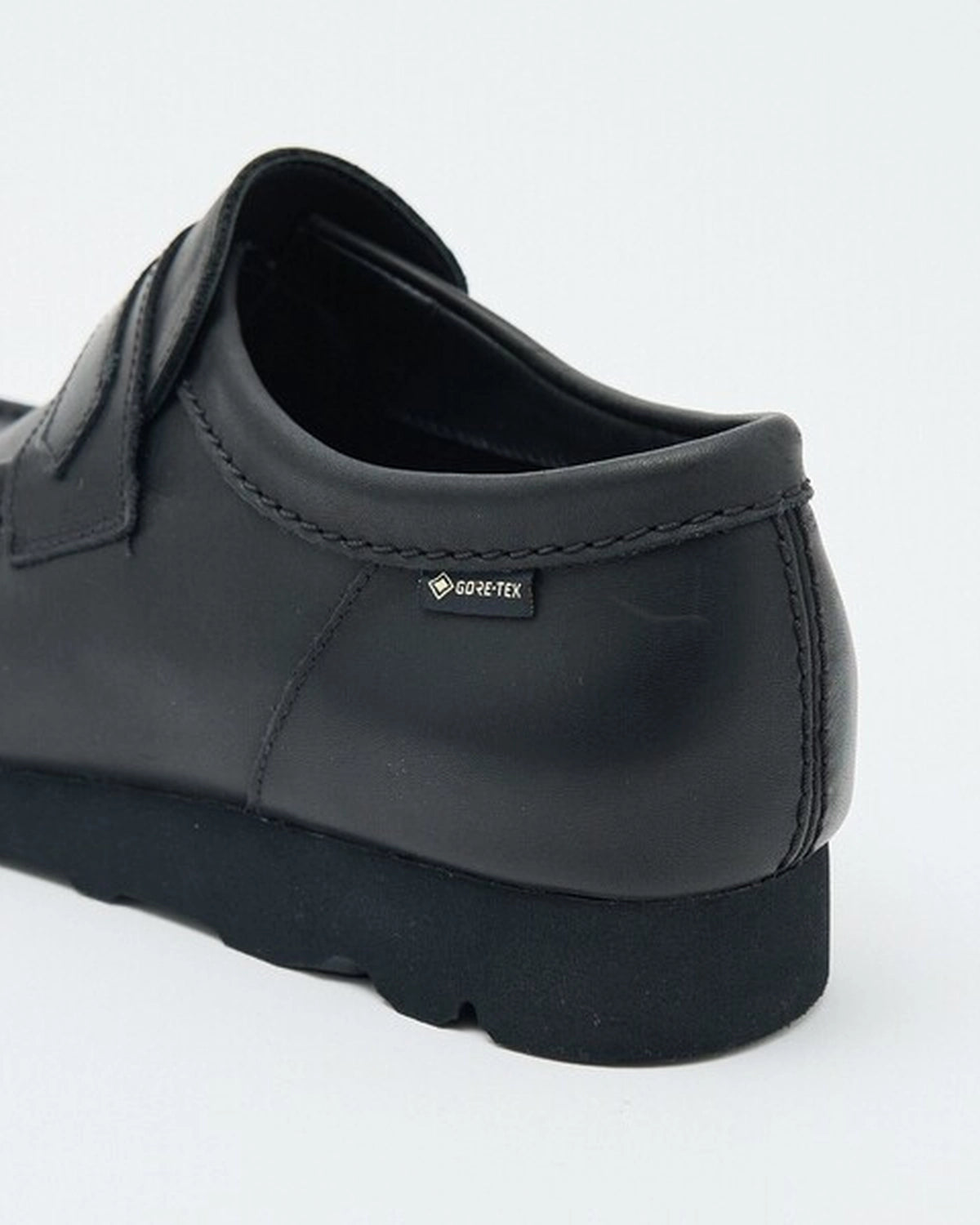 Clarks / WALLA LOAFER (129826186774)