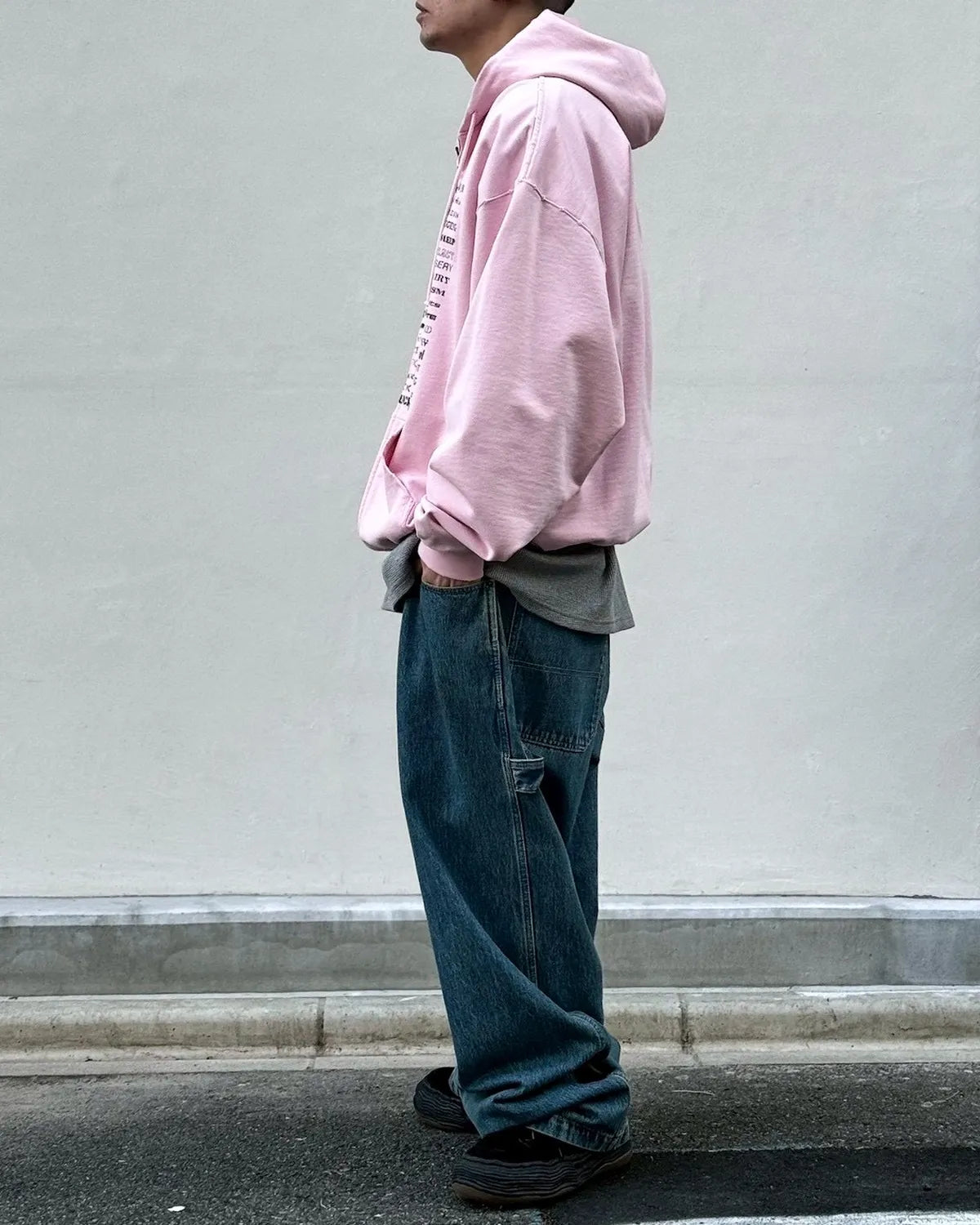 VETEMENTS / FUCK EVERYTHING ZIP-UP HOODIE (ME76ZU209PX)