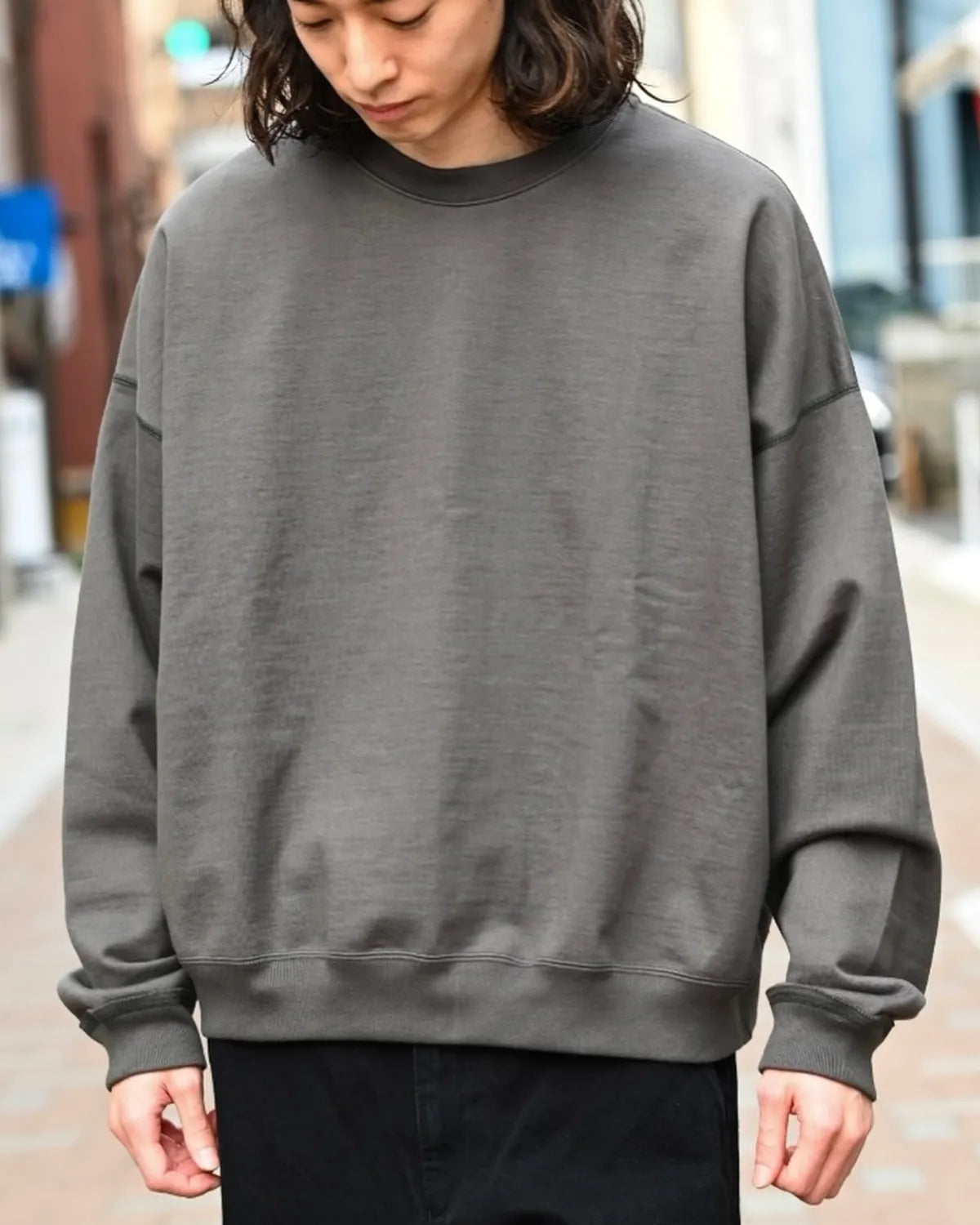 MARKAWARE / HUGE SHORT SWEAT (A25D03CS01C)