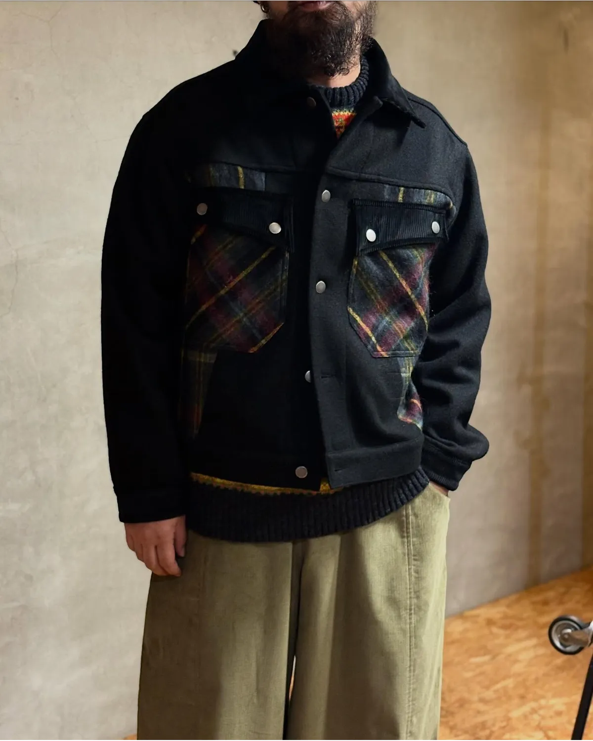 NICHOLAS DALEY /  (ND-AW25-WOJ-WOL)
