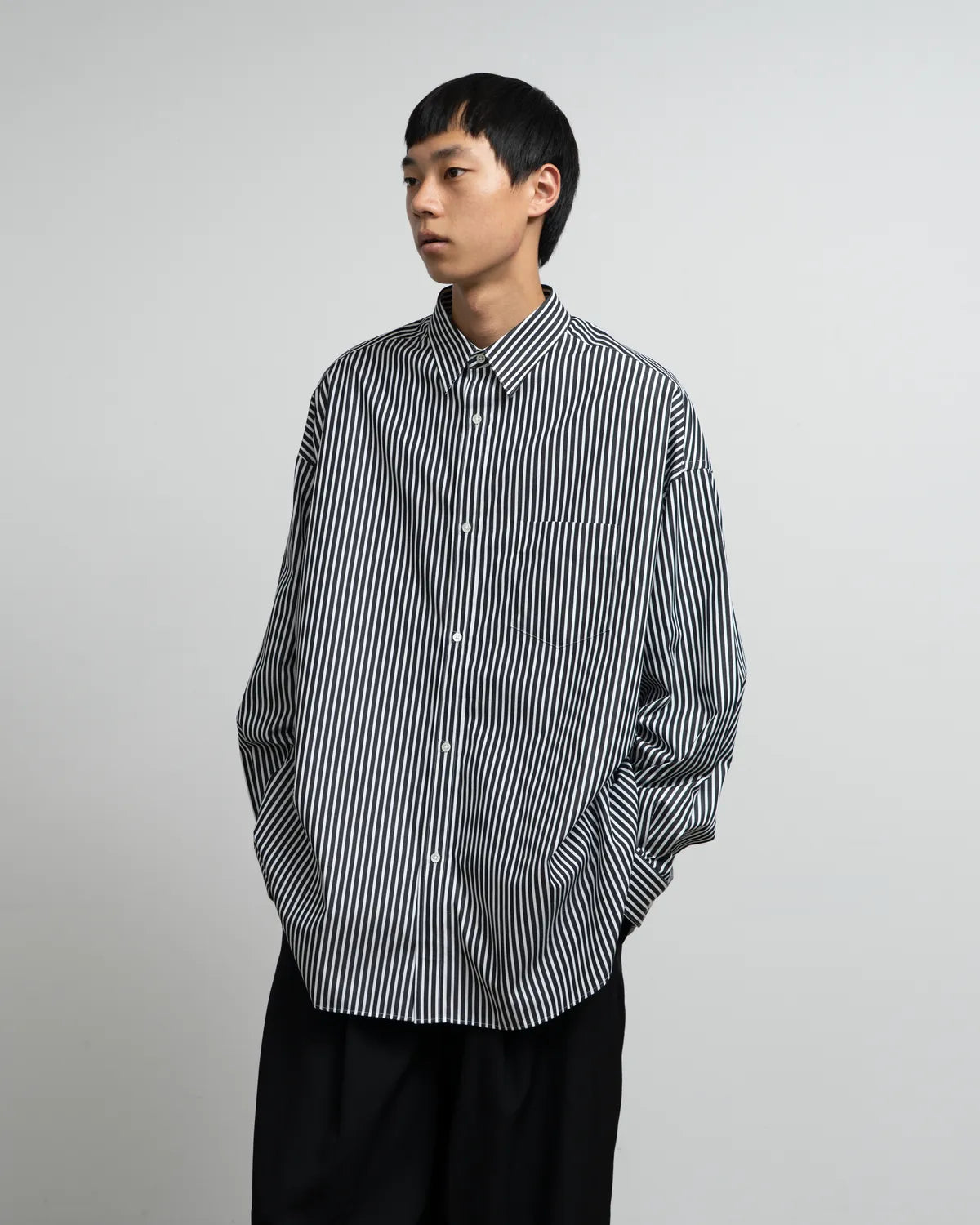 Graphpaper / High Count Regular Collar Round Cut Oversized Shirt (GM253-50030C)