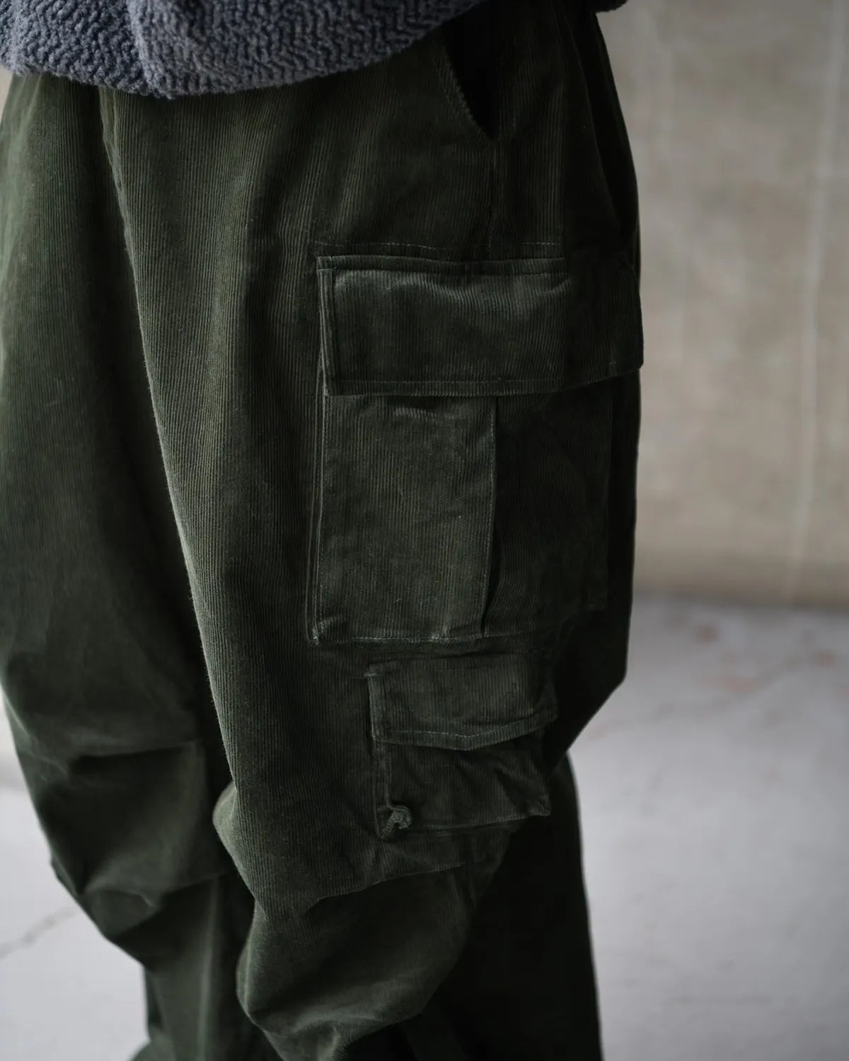 MODMNT / MIL CARGO CORDUROY PANTS (M2520-1D018F)