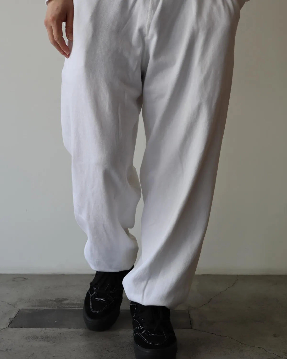 COMOLI / LWコットン裏毛 パンツ (D01-05018)