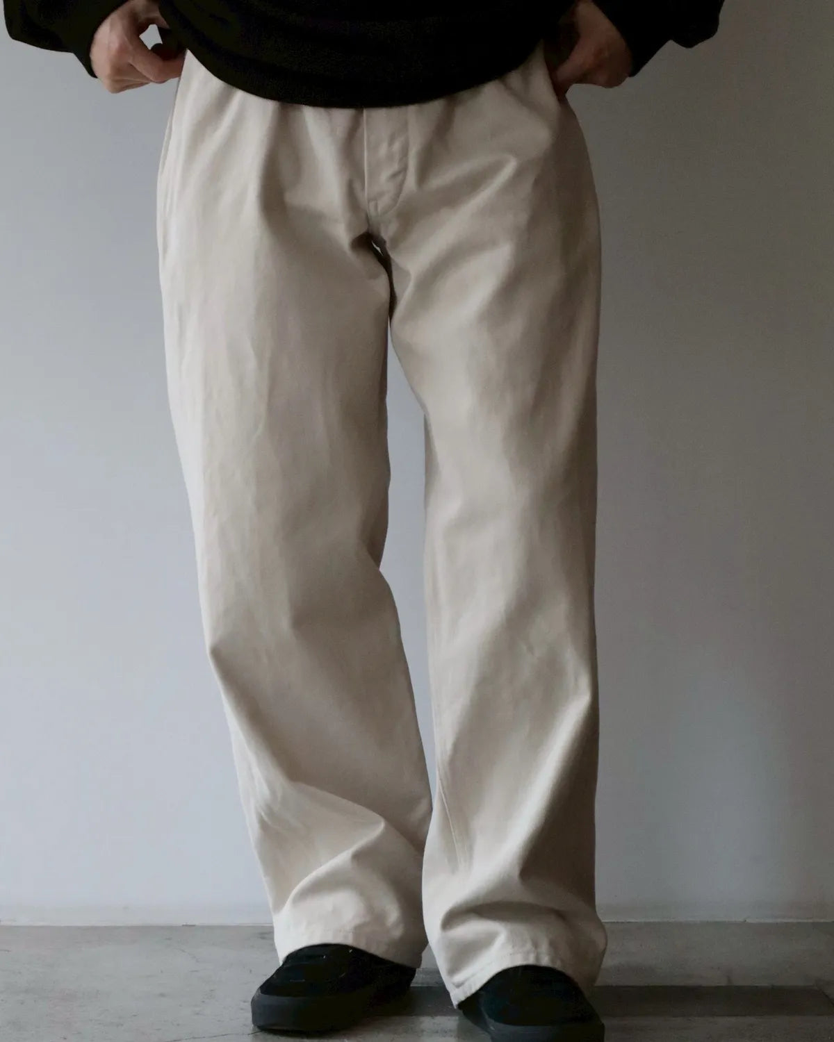 COMOLI / コットンツイル ワークパンツ (C03-03026)
