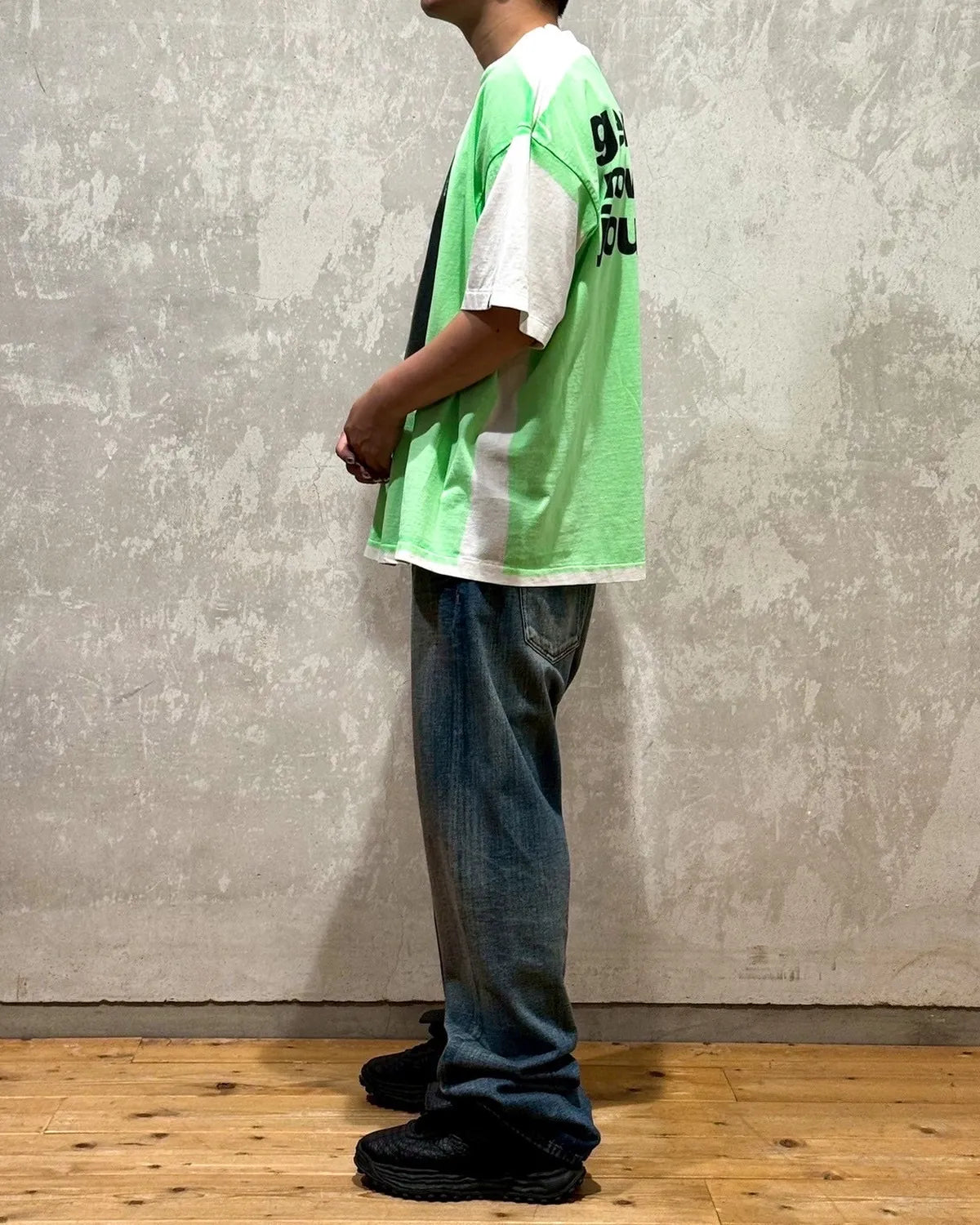 ©︎SAINT Mxxxxxx × A BATHING APE® / BEPA_SS TEE_HANDPRINT (SM-HR1-0000-C34)
