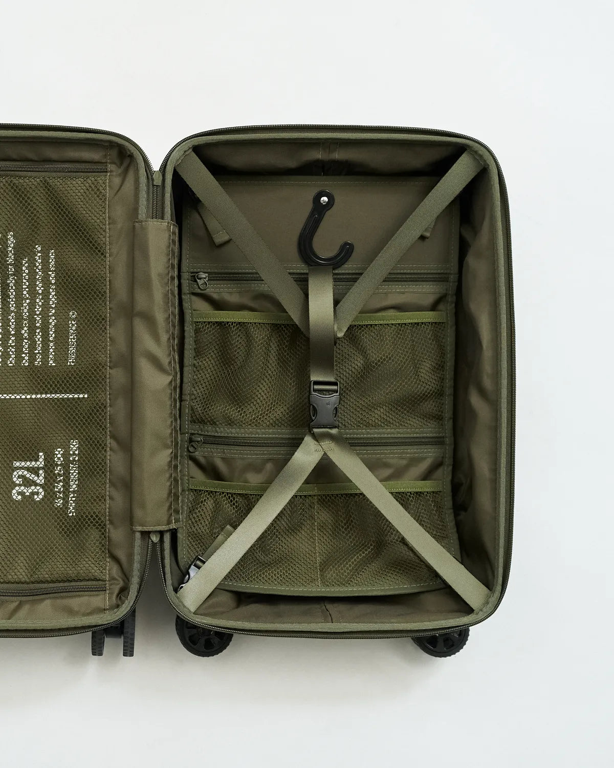 FreshService × ace. / FTS CABIN CASE (FSP253-90080)