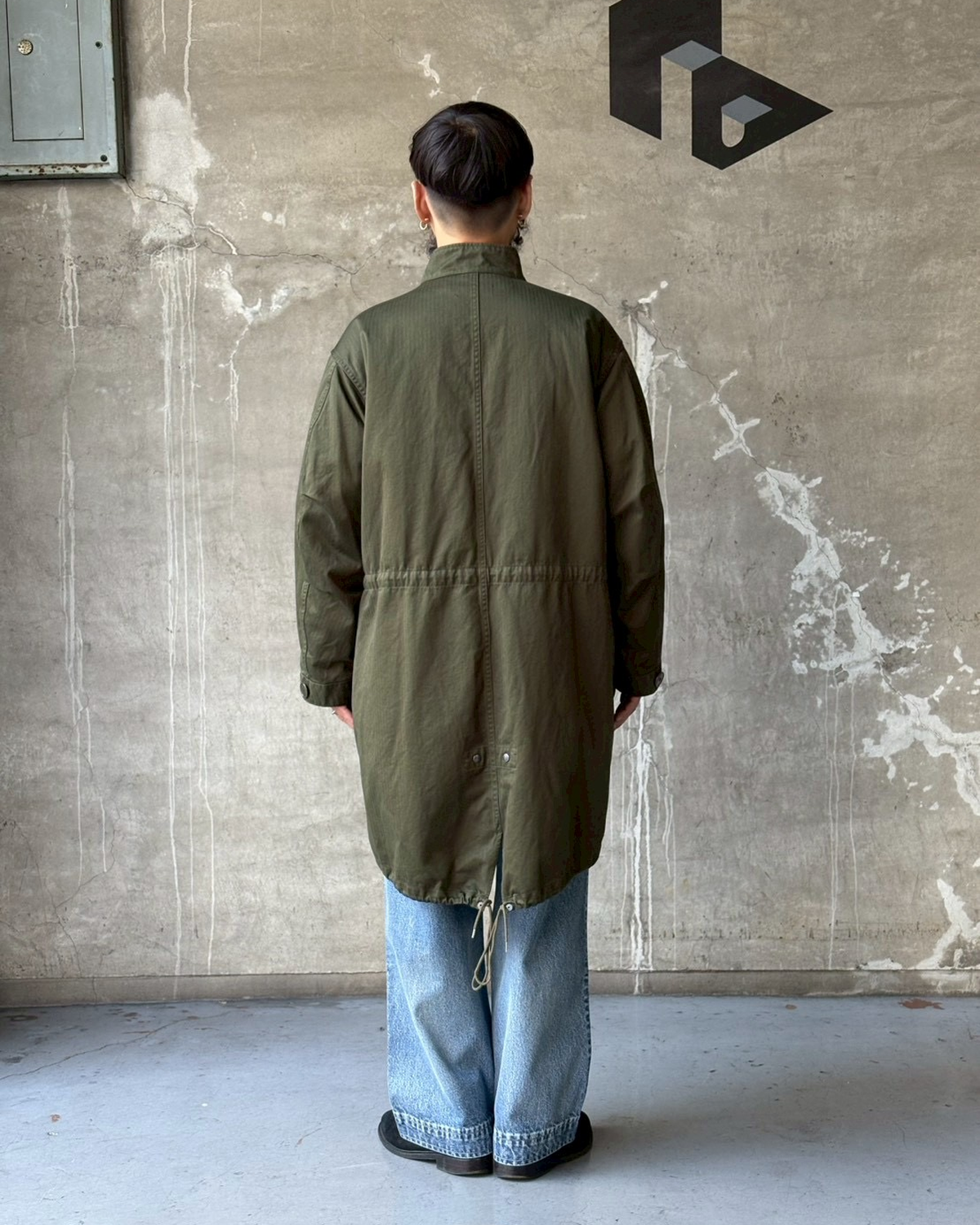 Graphpaper × N.HOOLYWOOD / Suvin Herringbone Fishtail Mods Coat (GM254-10060N)