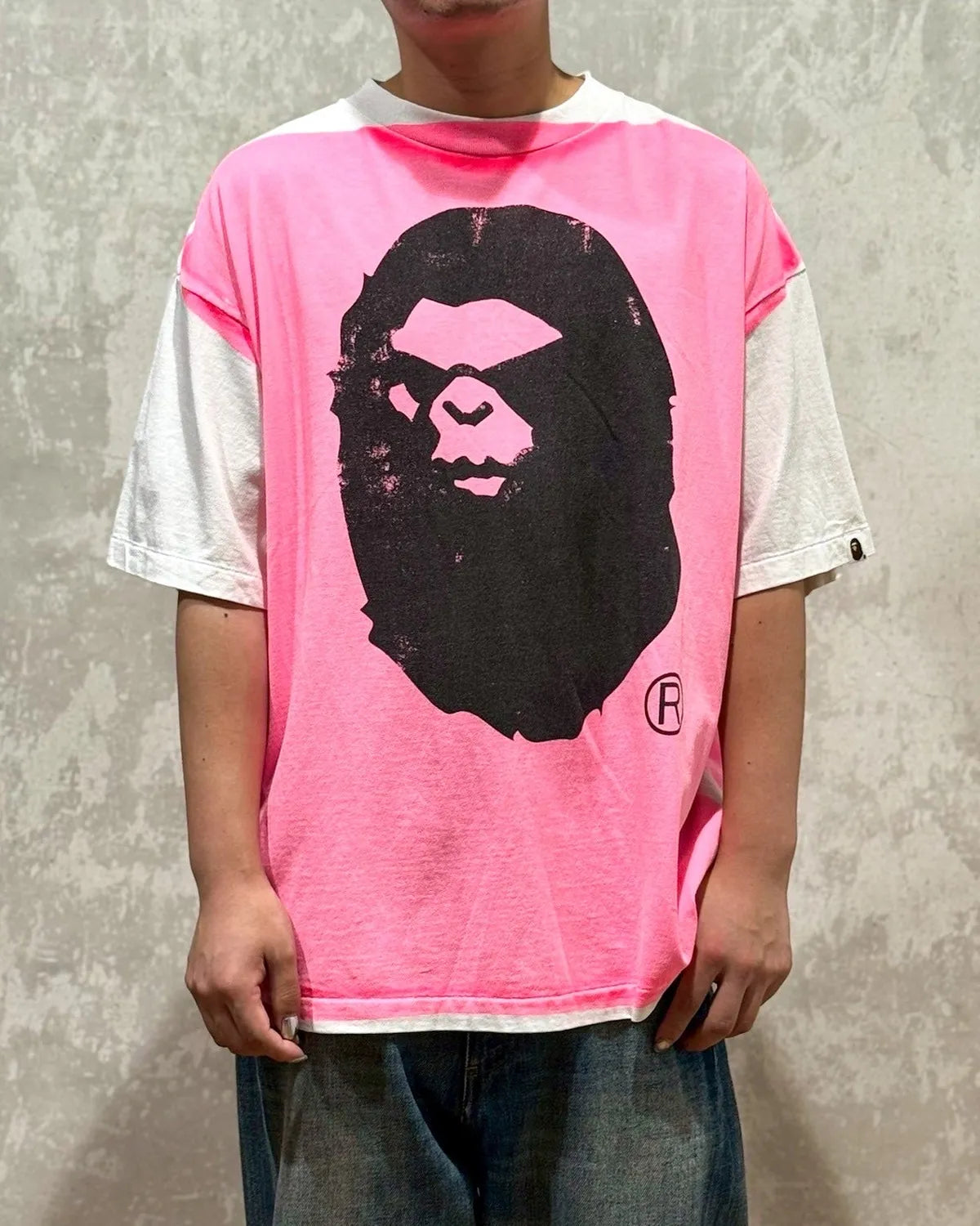 ©︎SAINT Mxxxxxx × A BATHING APE® / BEPA_SS TEE_HANDPRINT (SM-HR1-0000-C33)
