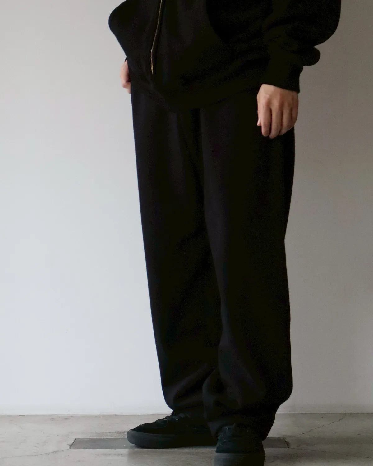 COMOLI / コットン裏毛 パンツ (C03-05003)