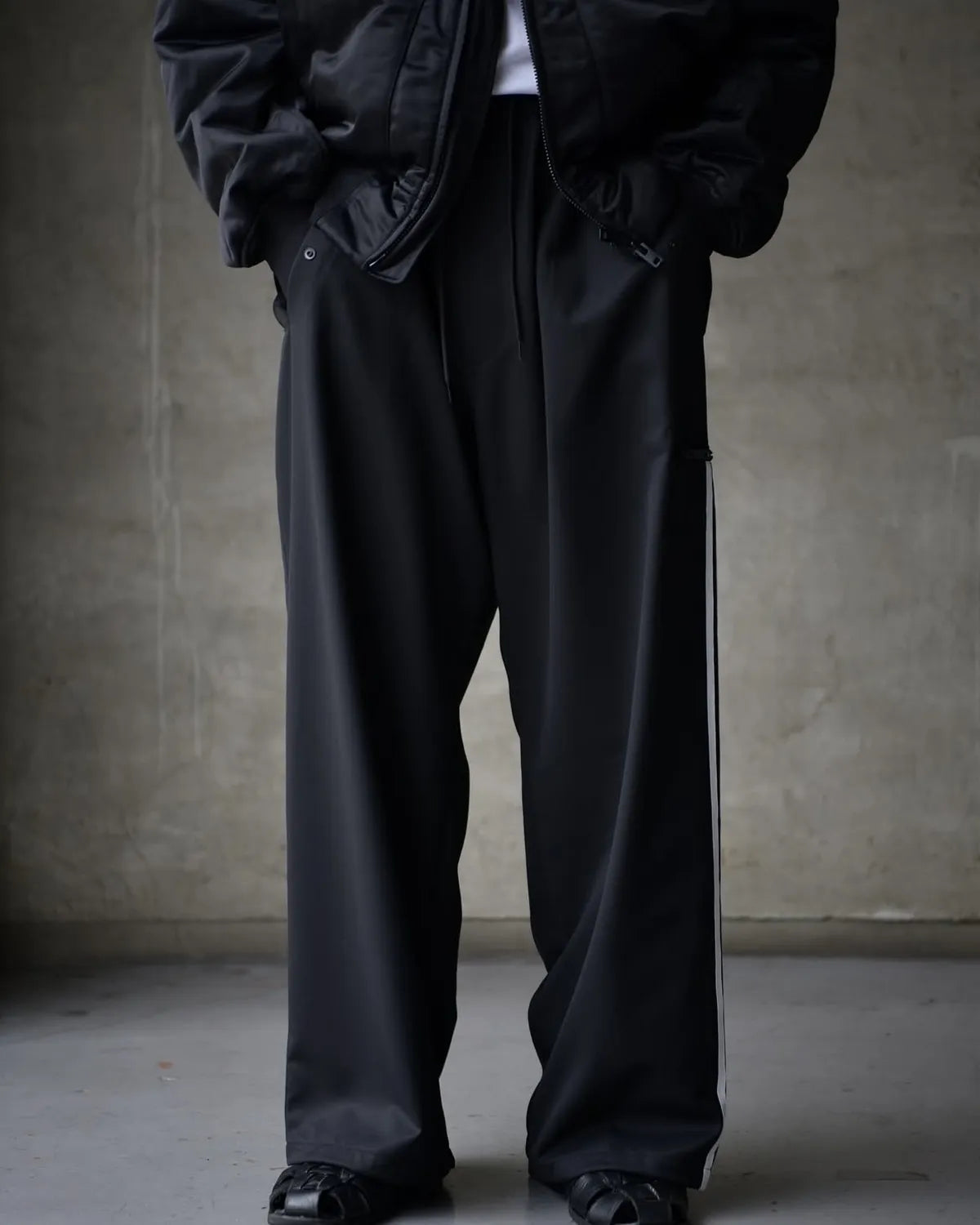 Y-3 / M Y-3 REFINED WOOL PANTS (JX7275-APPA25)