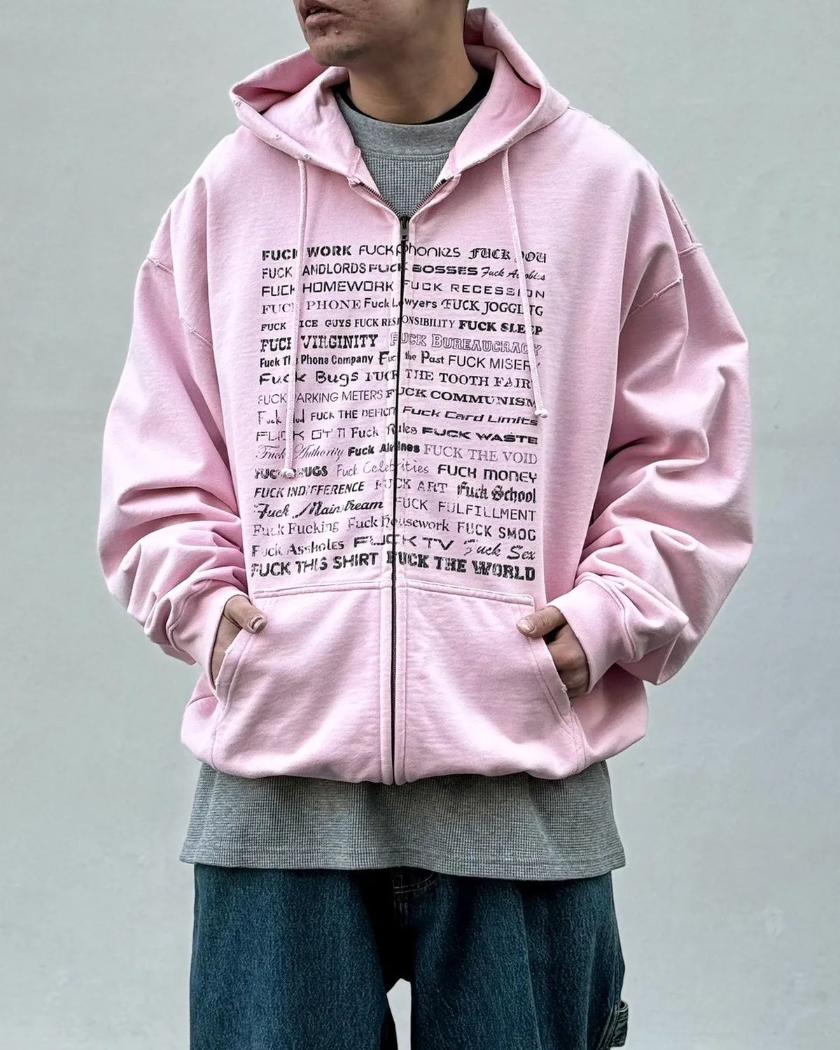 VETEMENTS / FUCK EVERYTHING ZIP-UP HOODIE (ME76ZU209PX)