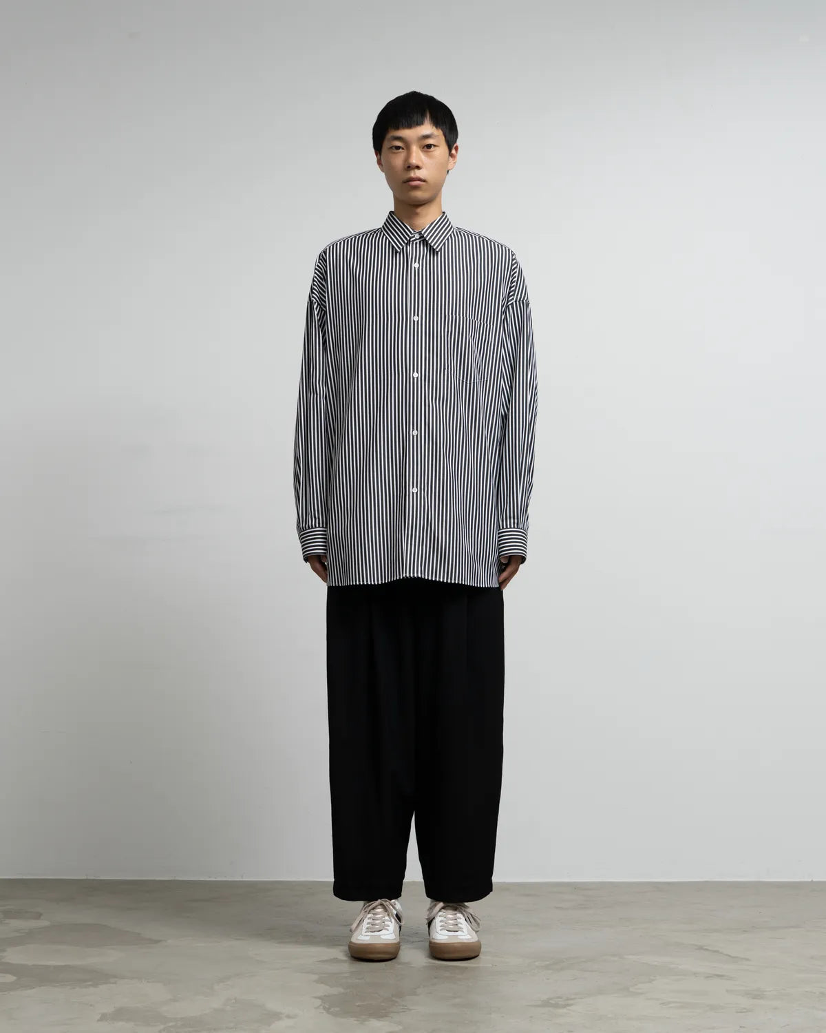 Graphpaper / High Count Regular Collar Round Cut Oversized Shirt (GM253-50030C)