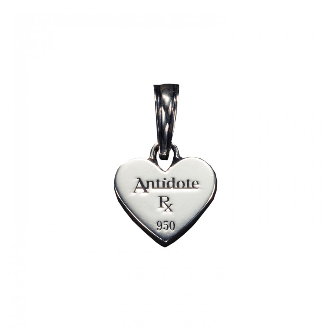 ANTIDOTE BUYERS CLUB / ENGRAVED HEART PENDANT