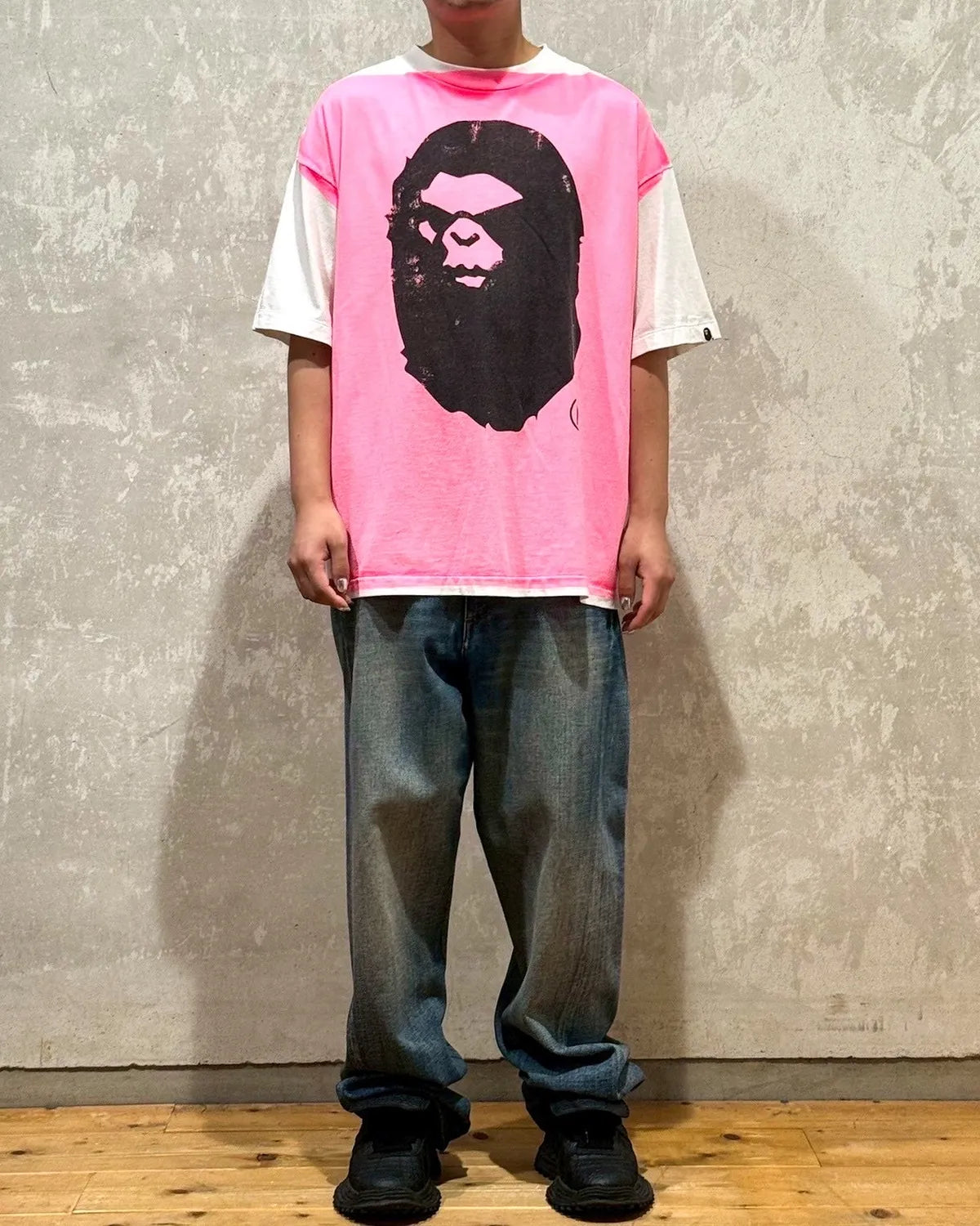 ©︎SAINT Mxxxxxx × A BATHING APE® / BEPA_SS TEE_HANDPRINT (SM-HR1-0000-C33)