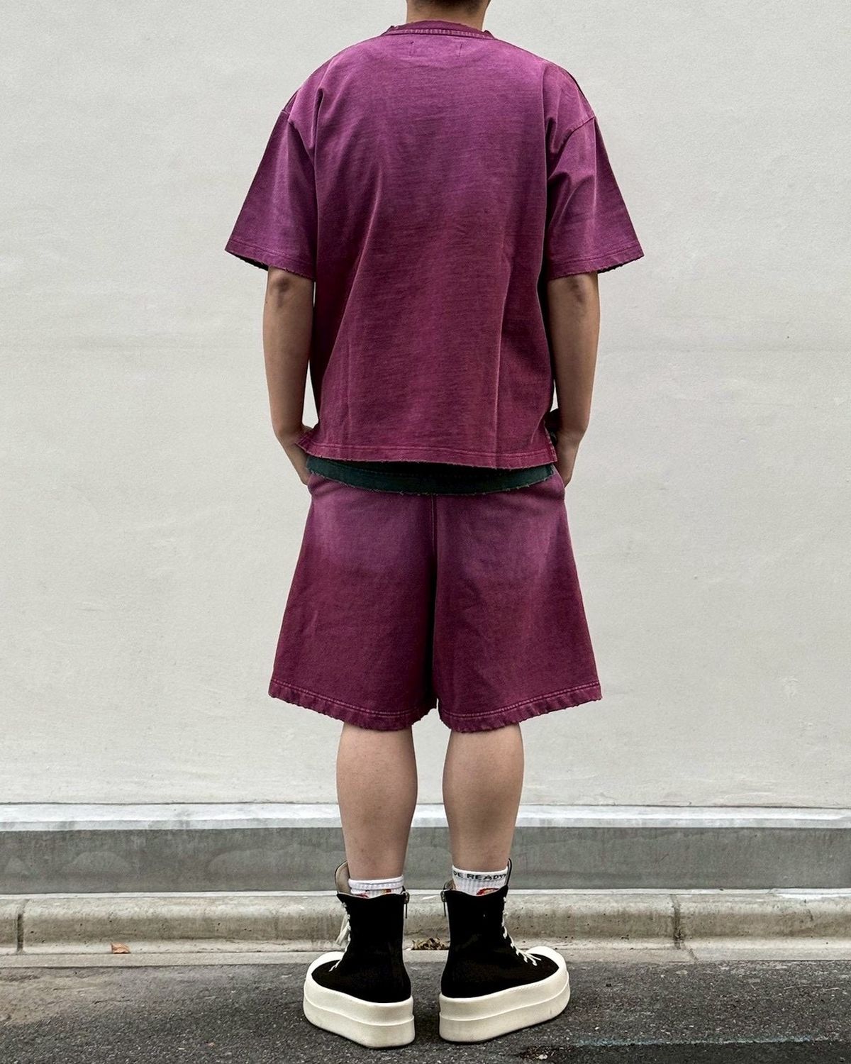 Maison MIHARA YASUHIRO in・stru(men-tal). / Sun Faded Like Distressed Sweat Shorts (I16SP563)