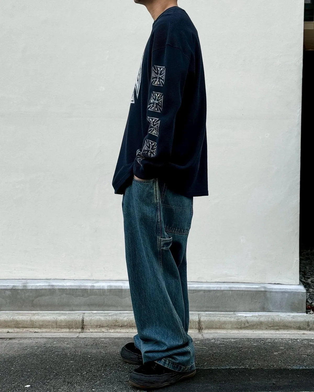 VETEMENTS / BIKER CROSS WAFFLE LONGSLEEVE (ME76LS181G)