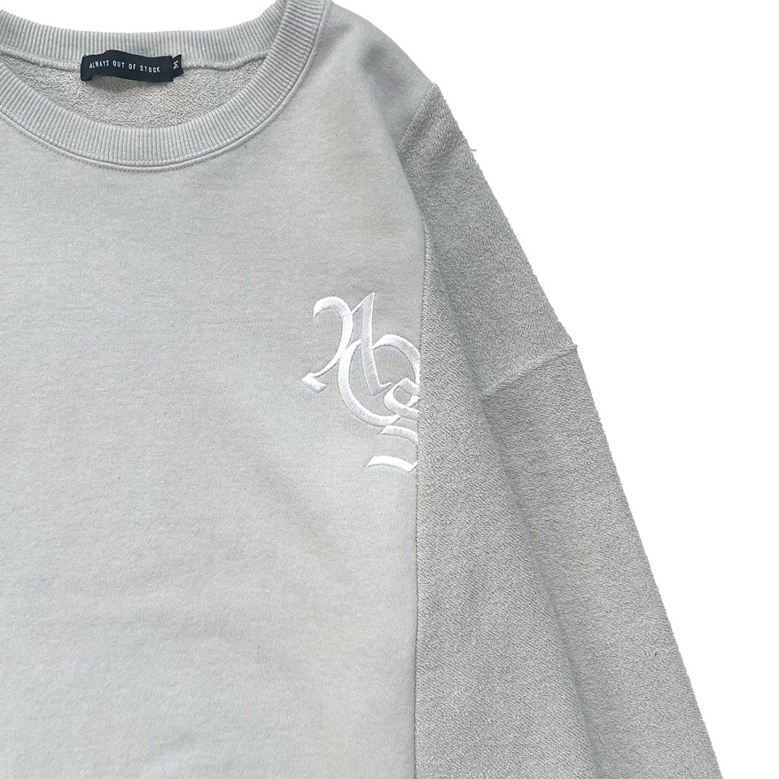 ALWAYS OUT OF STOCK / SWITCHED CREWNECK