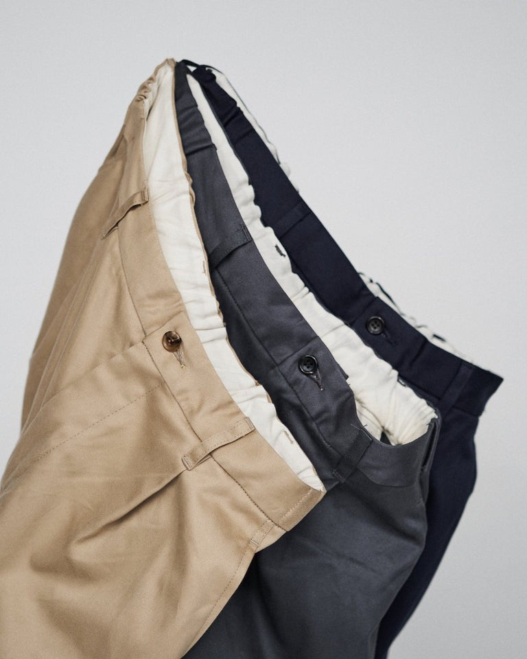 Graphpaper / Suvin Chino Wide Straight Trousers (GM232-40071B)