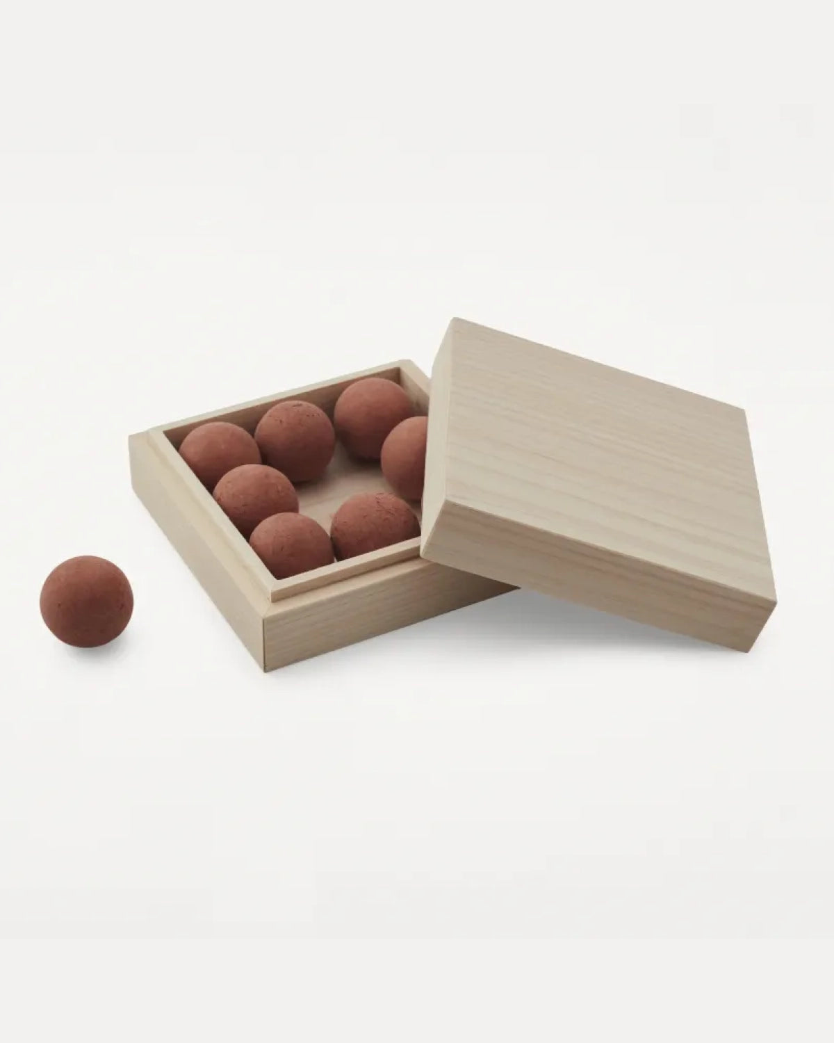 FRAMA / Painted Desert From Soil to Form (FA_11845)