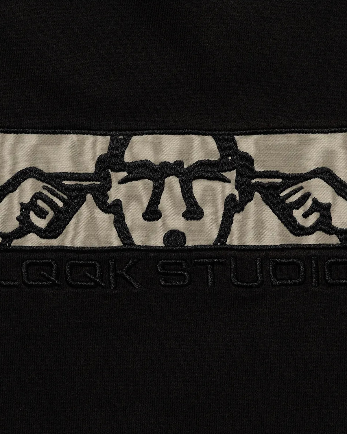 LQQK STUDIO / GRAPHIC STITCH CREWNECK (LQA26ST12)