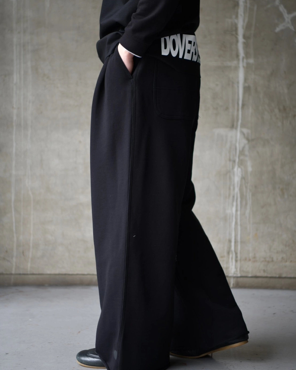 DOVER STREET MARKET kei ninomiya / PLEATED PANTS COTTON BACK PILE KNIT (DSM01P005)