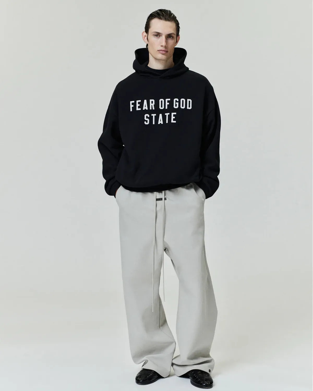 ESSENTIALS/HOODIE