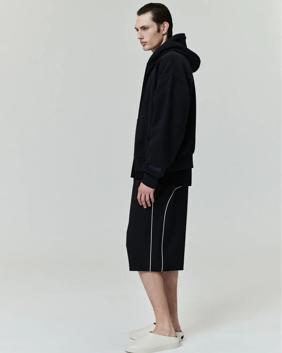 ESSENTIALS/HOODIE
