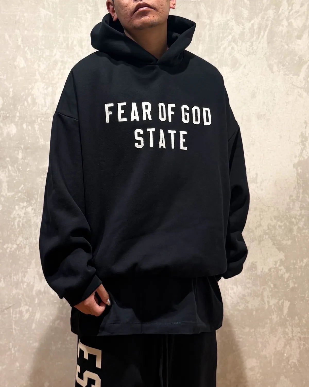 ESSENTIALS/HOODIE