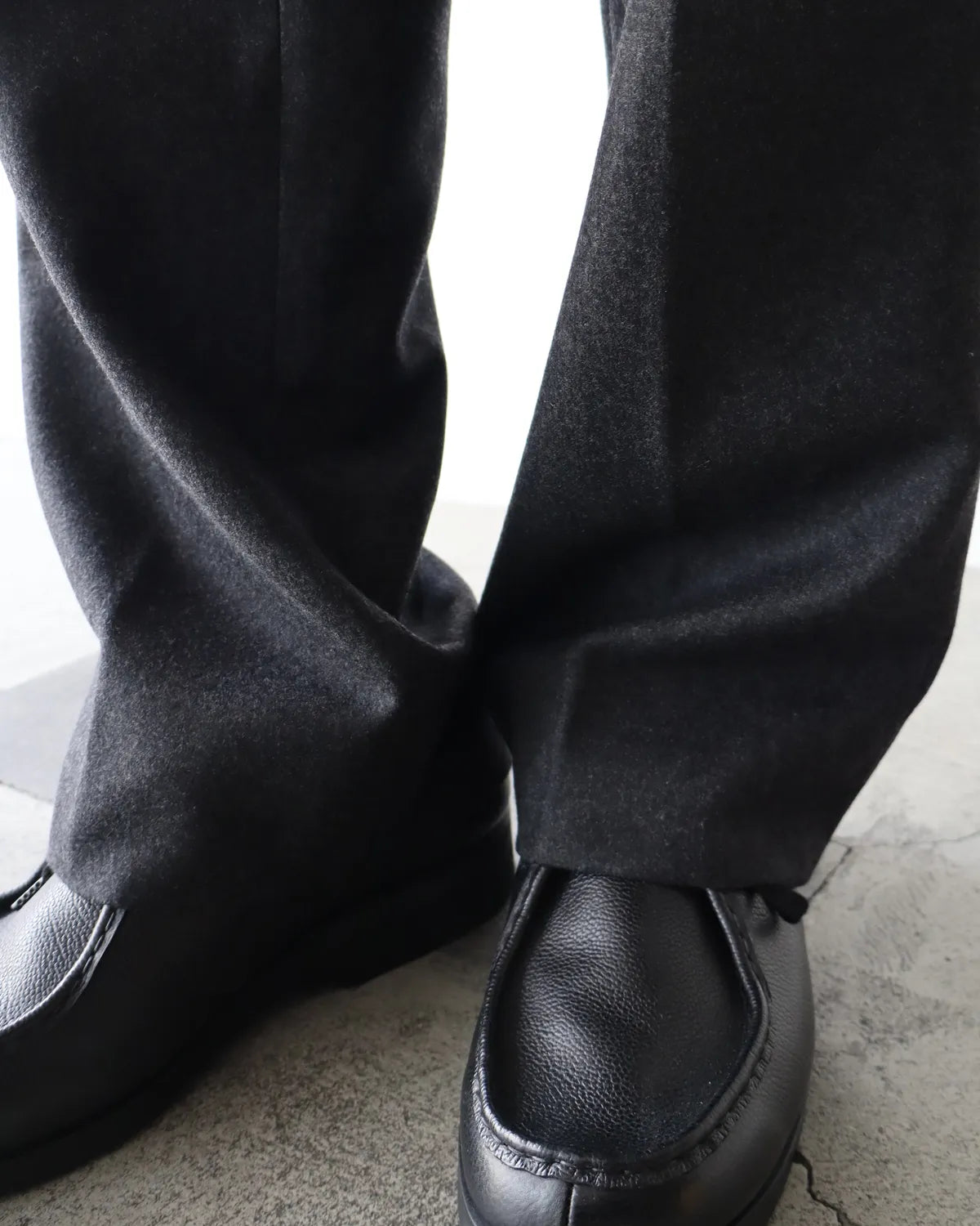 COMOLI / ウールフラノ パンツ (C03-03008)