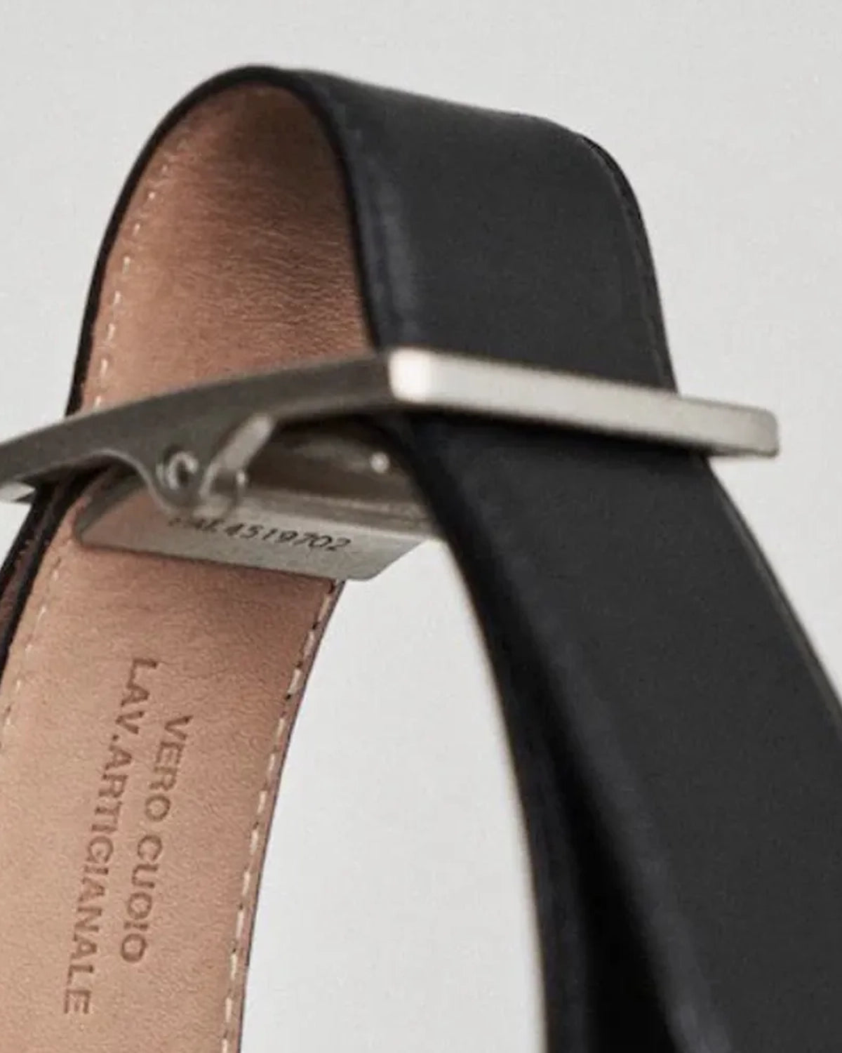 Graphpaper / Holeless Leather Classic Belt (GU253-90560B)