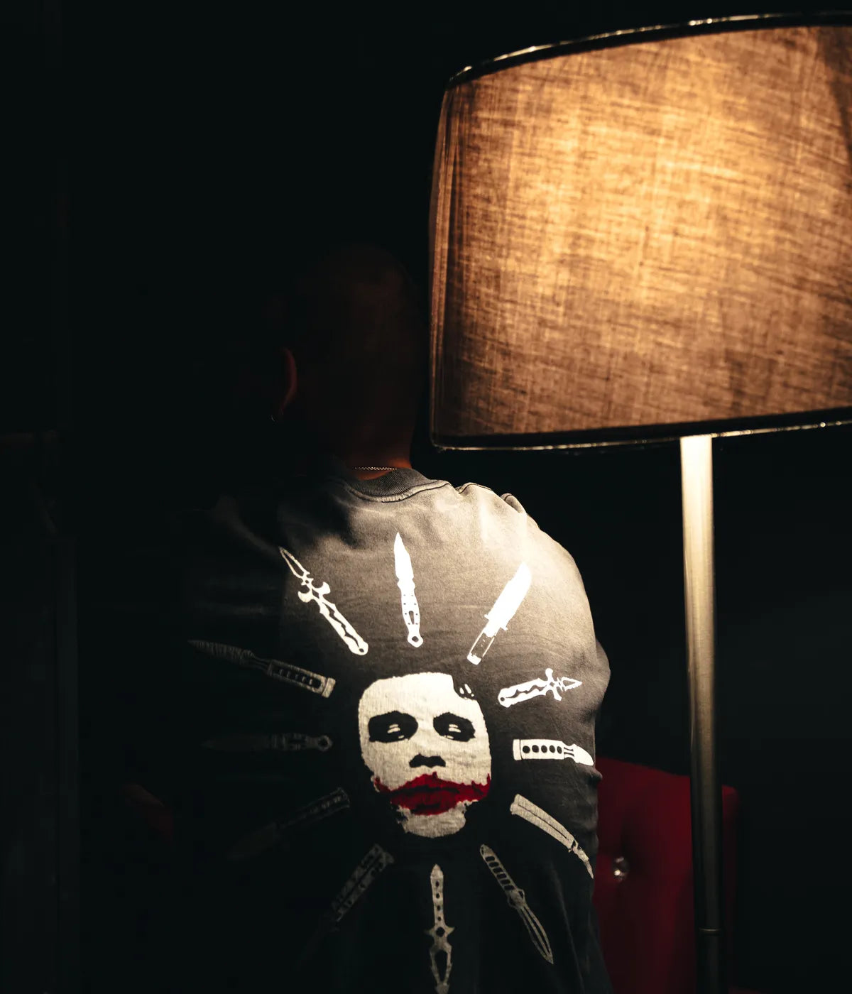 ©︎SAINT Mxxxxxx × THE DARK KNIGHT TRILOGY / BTM_SS TEE / LIP (SM-HR8-0000-C55)