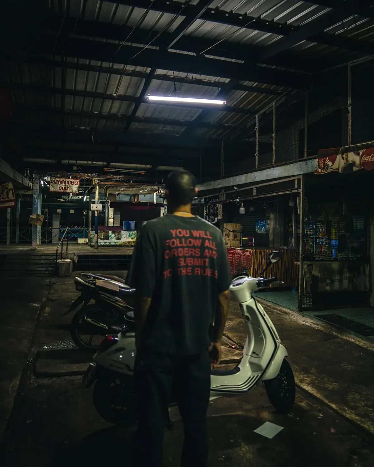 ©︎SAINT Mxxxxxx × Kosuke Kawamura / KK_SS TEE (SM-HR8-0000-C25)