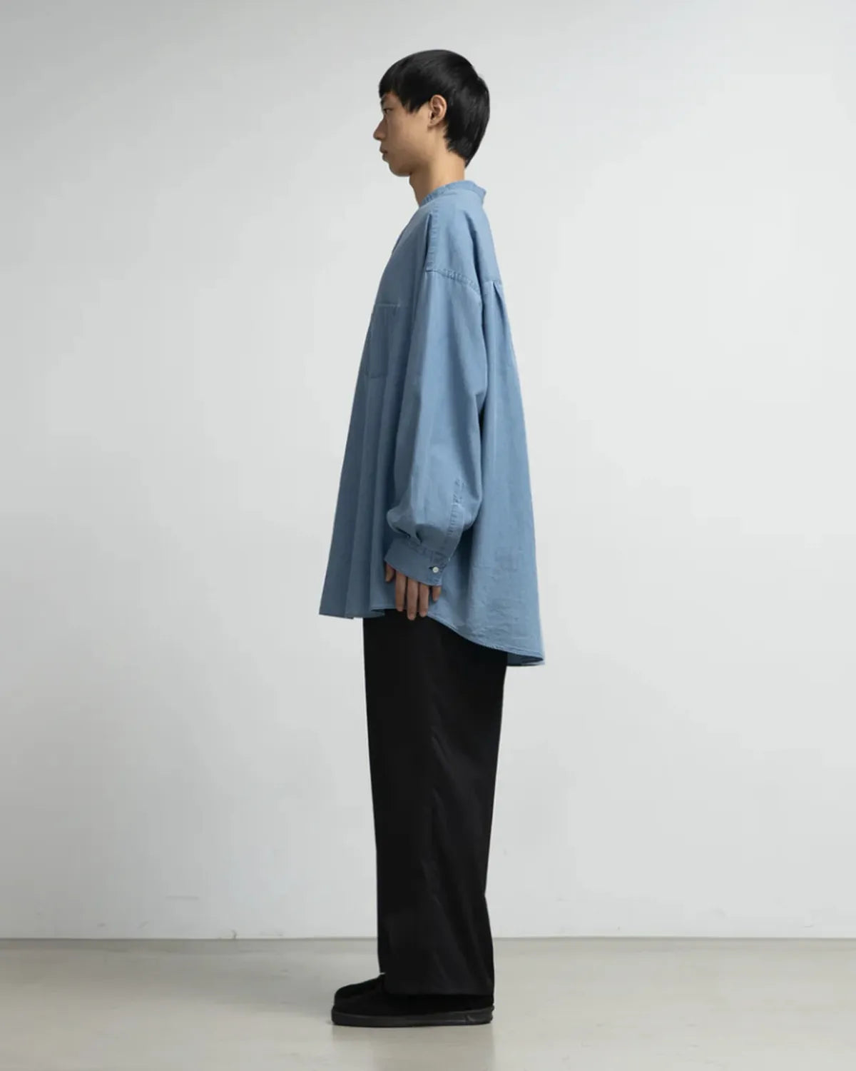 Graphpaper / SIDOGRAS indigo Poplin L/S Oversized Band Coallar Shirt (GM252-50046)