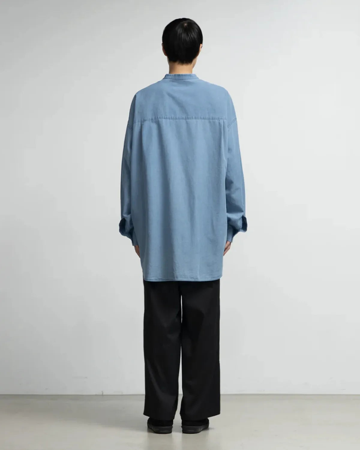 Graphpaper / SIDOGRAS indigo Poplin L/S Oversized Band Coallar Shirt (GM252-50046)
