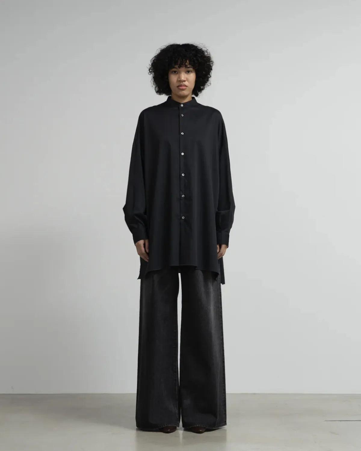 Graphpaper / Silicon Poplin Deep Slit Band Collar Shirt (GL253-50183)