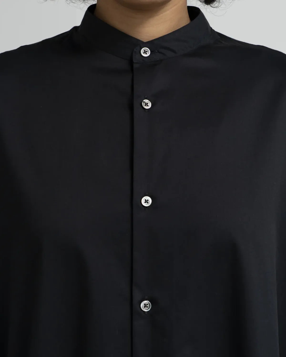 Graphpaper / Silicon Poplin Deep Slit Band Collar Shirt (GL253-50183)