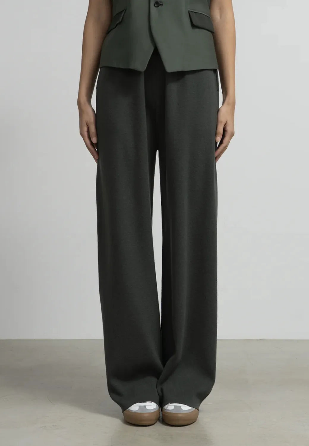 Graphpaper / Mercerized Fine Wool Knit Pants (GL253-80465)