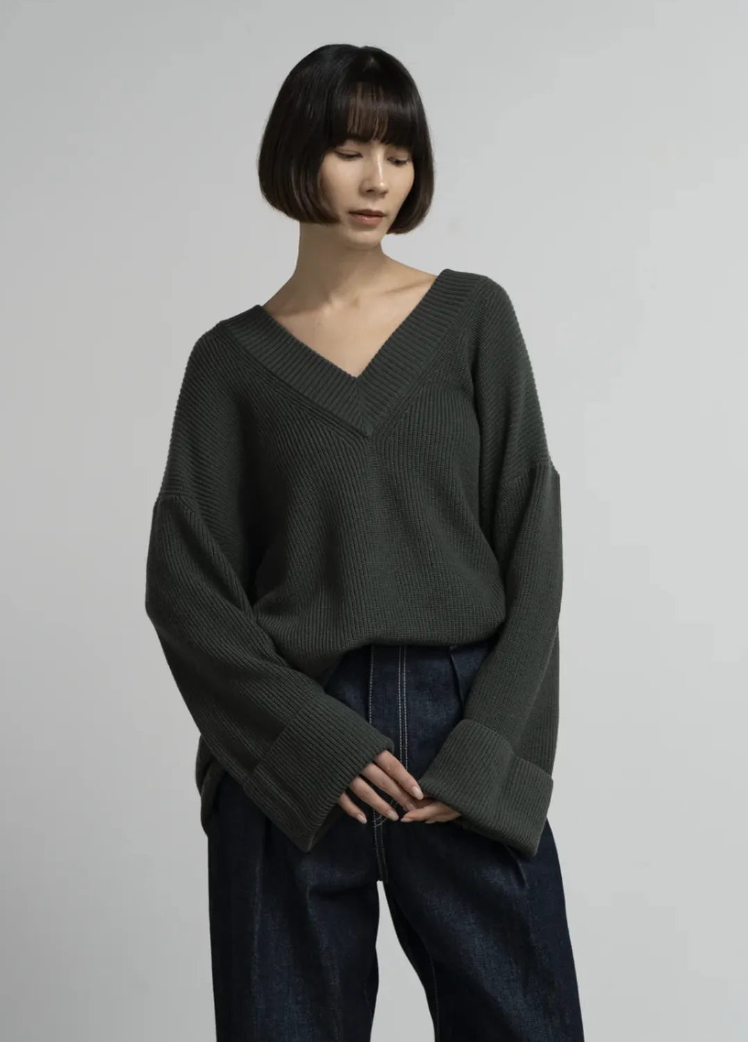 Graphpaper / Mercerized Fine Wool Oversized VNeck Knit (GL253-80466)