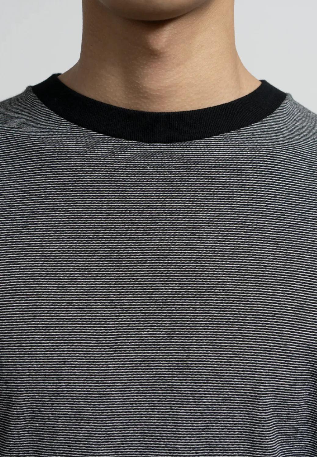 Graphpaper / Gradient Border L/S Tee (GU253-70511)