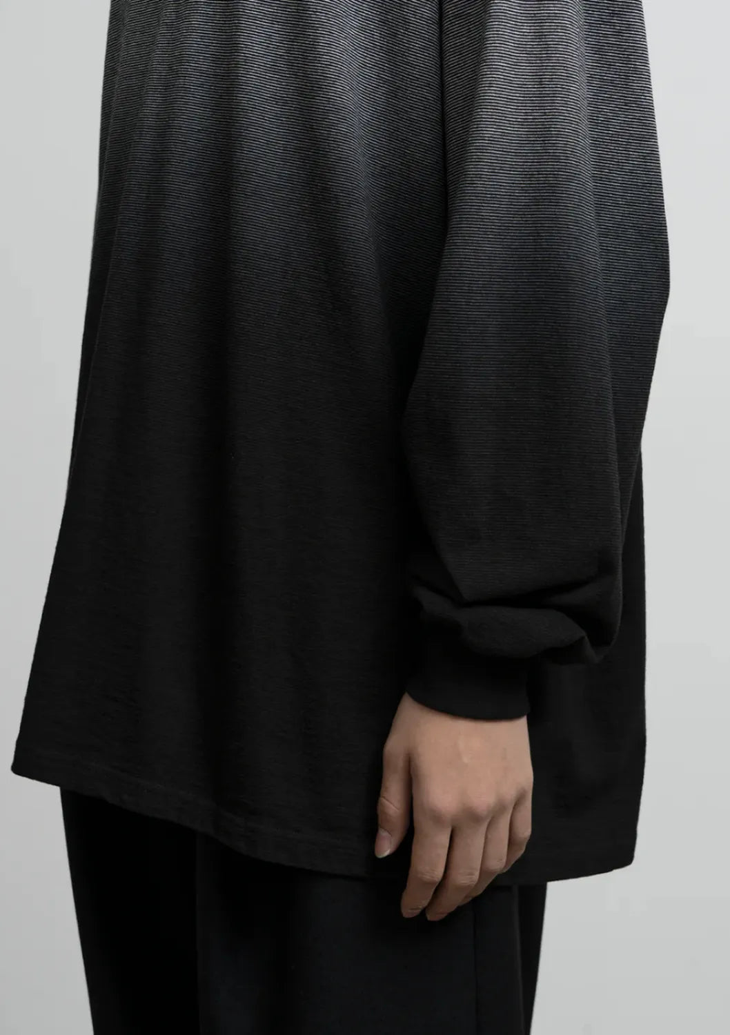 Graphpaper / Gradient Border L/S Tee (GU253-70511)