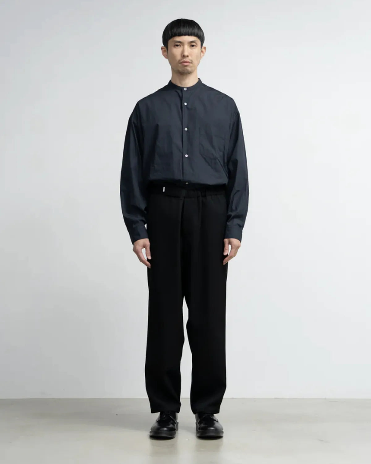Graphpaper / Scale Off Wool Wide Tapered Chef Pants (GM253-40175B)