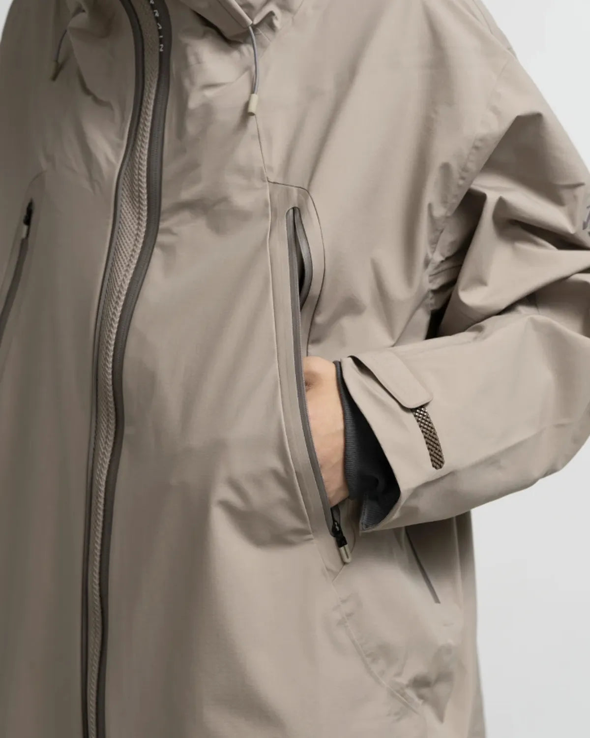 Graphpaper / DESCENTE ALLTERRAIN for Graphpaper OVERSIZD "CREAS" (GU253-30290)
